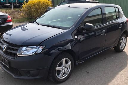 Dacia Sandero 47.402 km 1.290 &euro; Waldmohr 66914