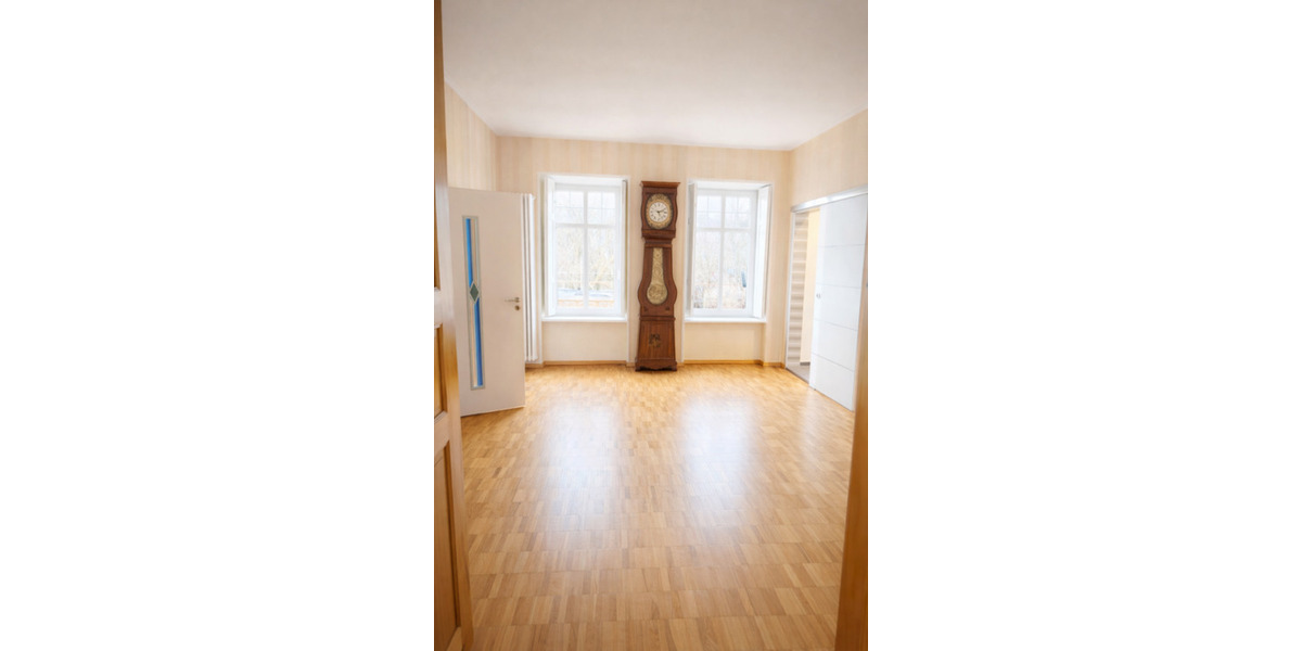 Etagenwohnung Sankt Wendel - 3 Zimmer, 80 m&sup2;, 1.100&euro; | Angebot:25960917