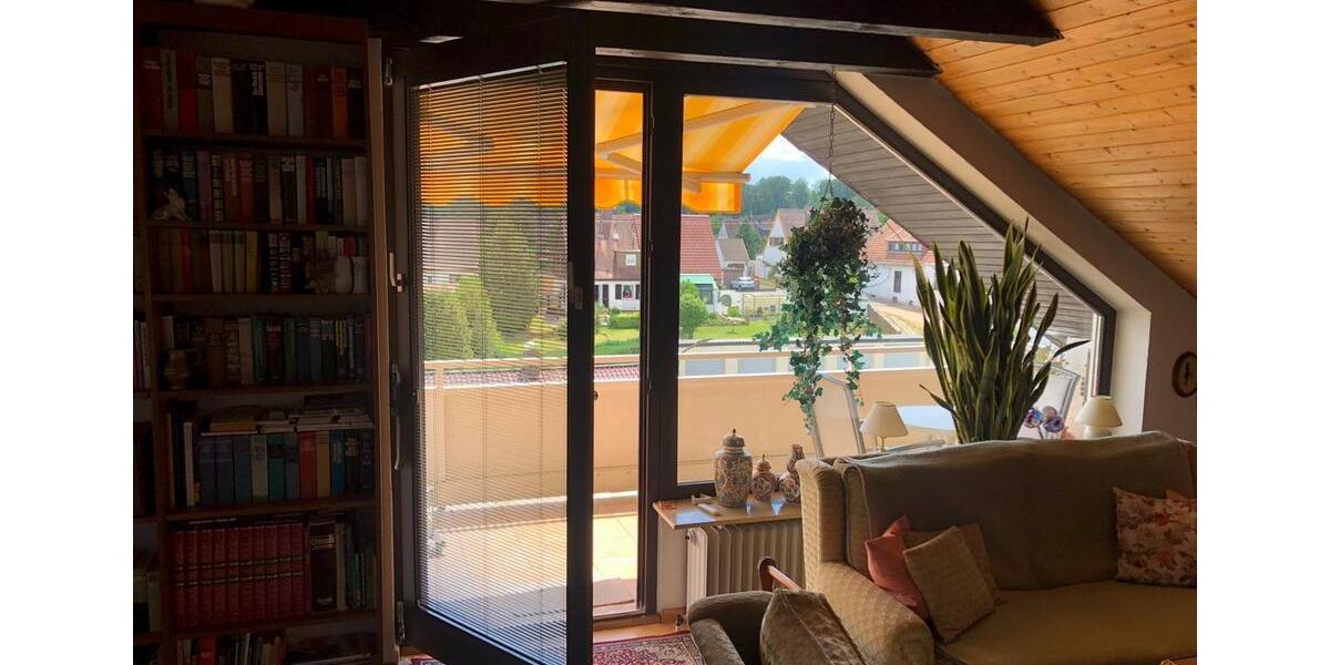 Dachgeschoßwohnung Neunkirchen Kohlhof - 3 Zimmer, 90 m&sup2;, 680&euro; | Angebot:25930210