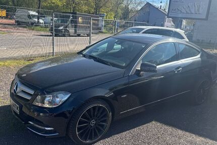 Mercedes-Benz C 180 132.000 km 11.950 &euro; Saarbrücken/Altenkessel 66126