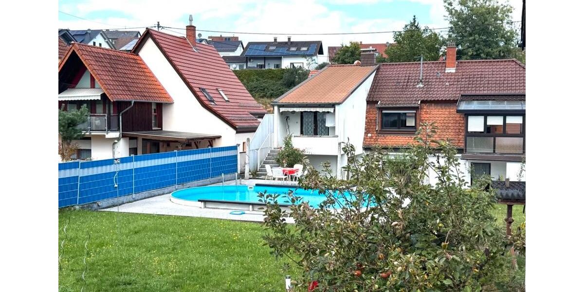 Einfamilienhaus Bechhofen - 7 Zimmer, 195 m&sup2;, 310.000&euro; | Angebot:26621830