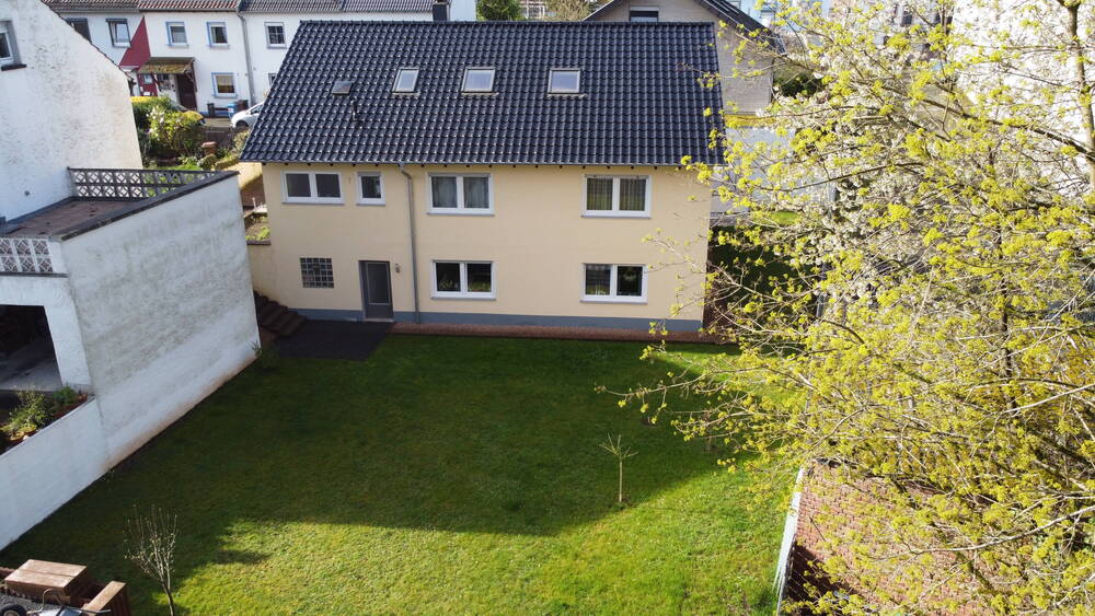 Einfamilienhaus Pirmasens Innenstadt - 7 Zimmer, 235 m&sup2;, 399.000&euro; | Angebot:25799105