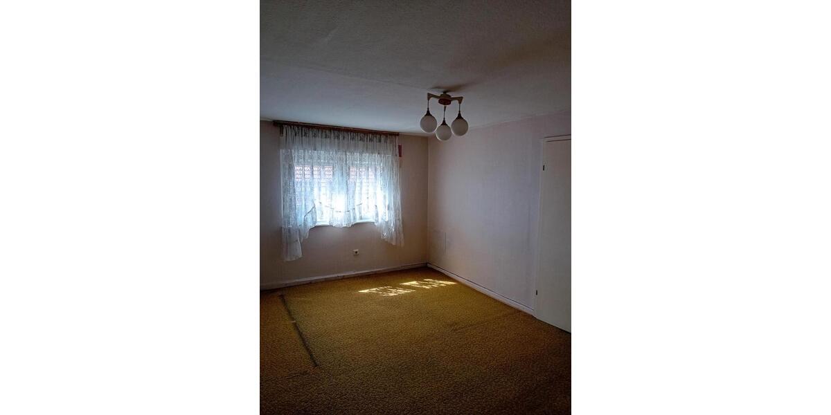 Einfamilienhaus Steinwenden - 1 Zimmer, 99 m&sup2;, 128.500&euro; | Angebot:23188516