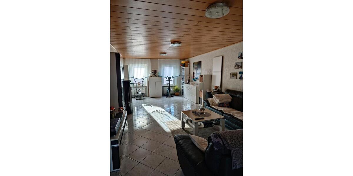 Einfamilienhaus Friedrichsthal - 7 Zimmer, 175 m&sup2;, 250.000&euro; | Angebot:25095844