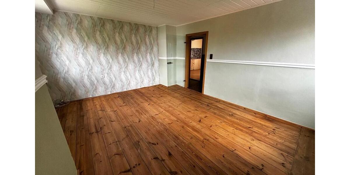 Maisonettenwohnung Pirmasens - 3 Zimmer, 122 m&sup2;, 690&euro; | Angebot:21663367