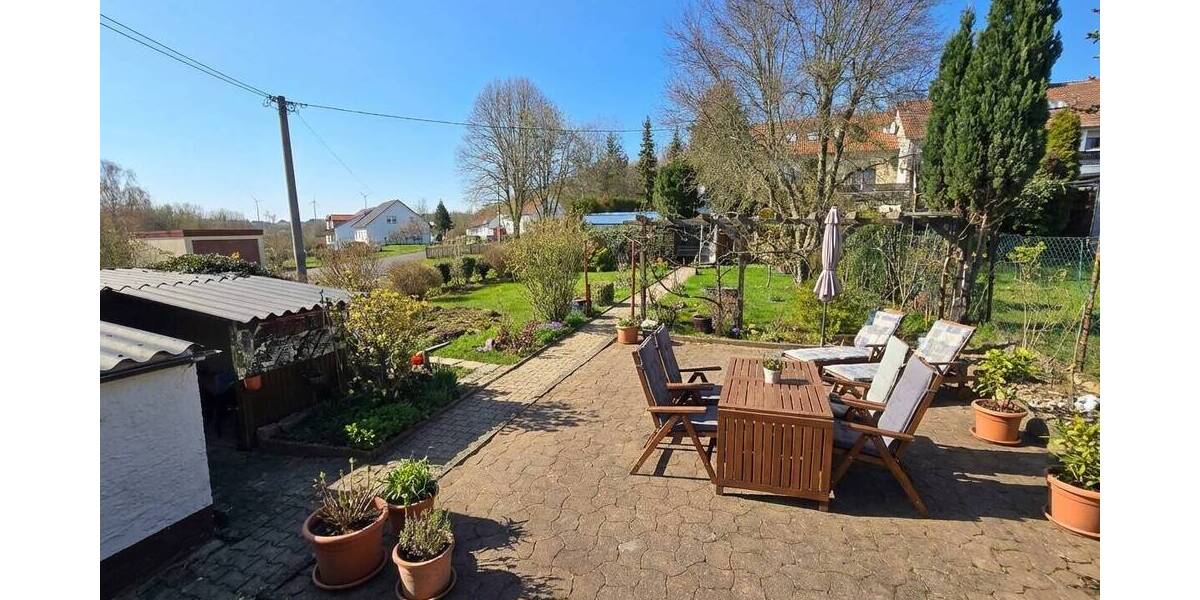 Mehrfamilienhaus, Wohnhaus Schiffweiler - 6 Zimmer, 150 m&sup2;, 274.900&euro; | Angebot:25970169
