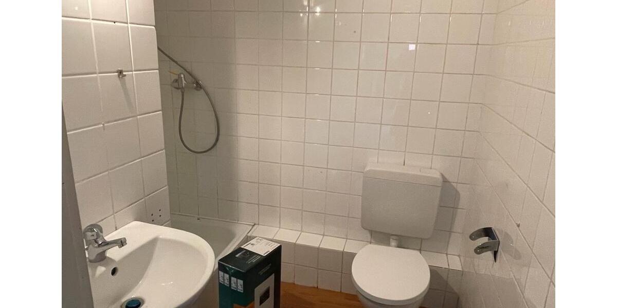 Dachgeschoßwohnung Saarbrücken Malstatt - 3 Zimmer, 66 m&sup2;, 550&euro; | Angebot:26024360