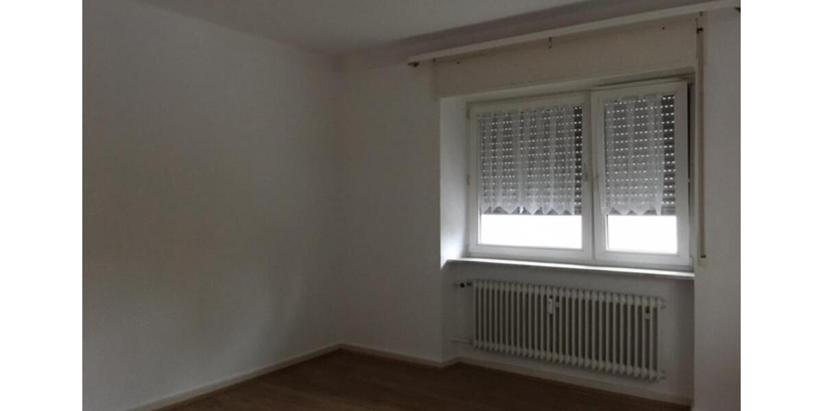 Etagenwohnung Pirmasens Niedersimten - 2 Zimmer, 76 m&sup2;, 550&euro; | Angebot:25590937