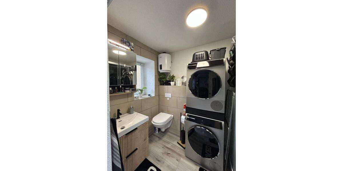 Reihenmittelhaus Saarbrücken Dudweiler - 5 Zimmer, 124 m&sup2;, 319.000&euro; | Angebot:25769683