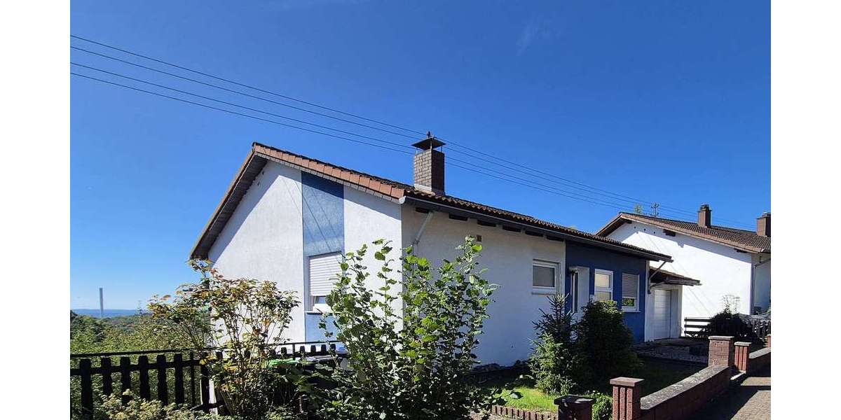 Einfamilienhaus Bexbach - 7 Zimmer, 200 m&sup2;, 250.000&euro; | Angebot:26777680