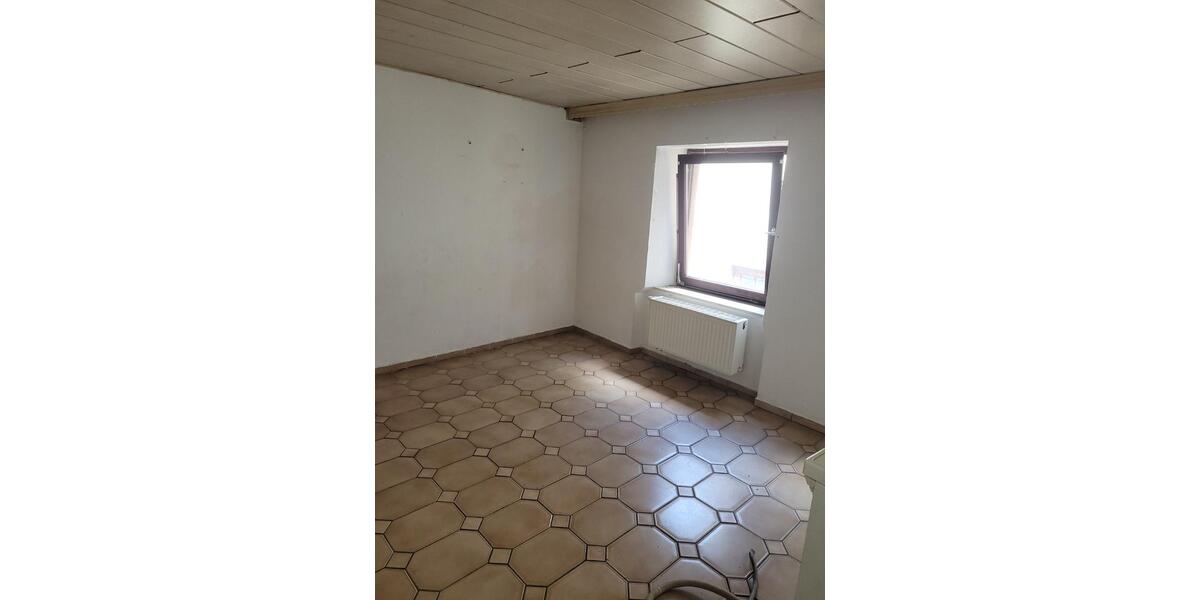 Doppelhaushälfte Blieskastel - 4 Zimmer, 96 m&sup2;, 99.000&euro; | Angebot:24602575