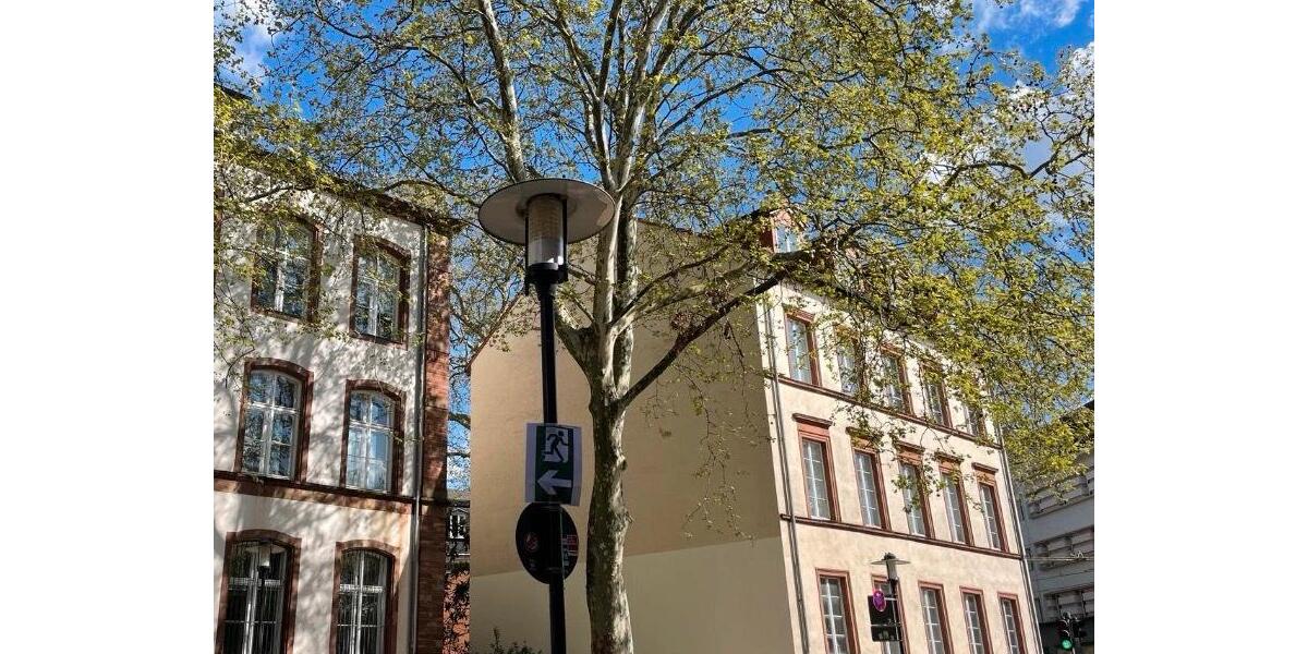 Hochparterre Saarbrücken - 2 Zimmer, 60 m&sup2;, 199.000&euro; | Angebot:27260862