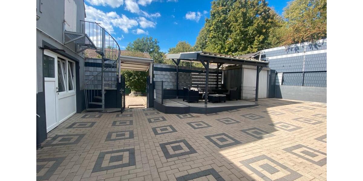 Mehrfamilienhaus, Wohnhaus Kirkel - 9 Zimmer, 189 m&sup2;, 319.000&euro; | Angebot:25811798