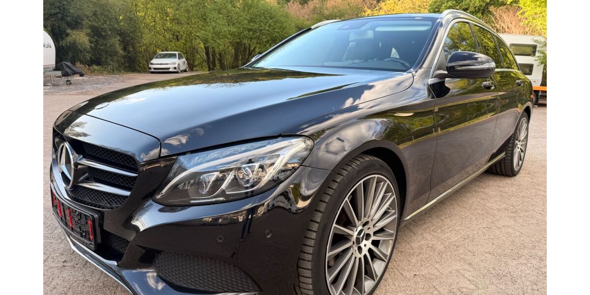 Mercedes-Benz C 220 163.893 km 14.900 &euro; Saarbrücken 66133