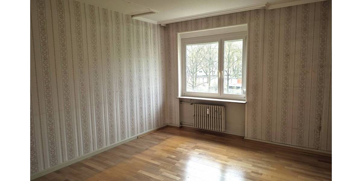 Etagenwohnung Saarbrücken / Sankt Johann St Johann - 3 Zimmer, 91 m&sup2;, 170.000&euro; | Angebot:26117978