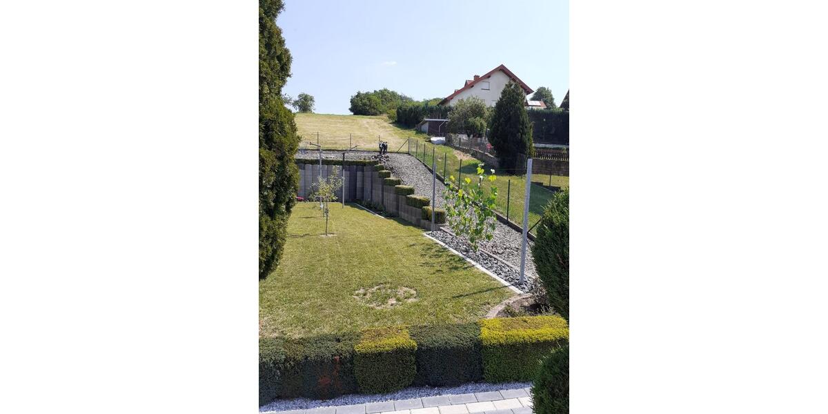 Mehrfamilienhaus, Wohnhaus Höheinöd - 7.5 Zimmer, 263 m&sup2;, 430.000&euro; | Angebot:24292423