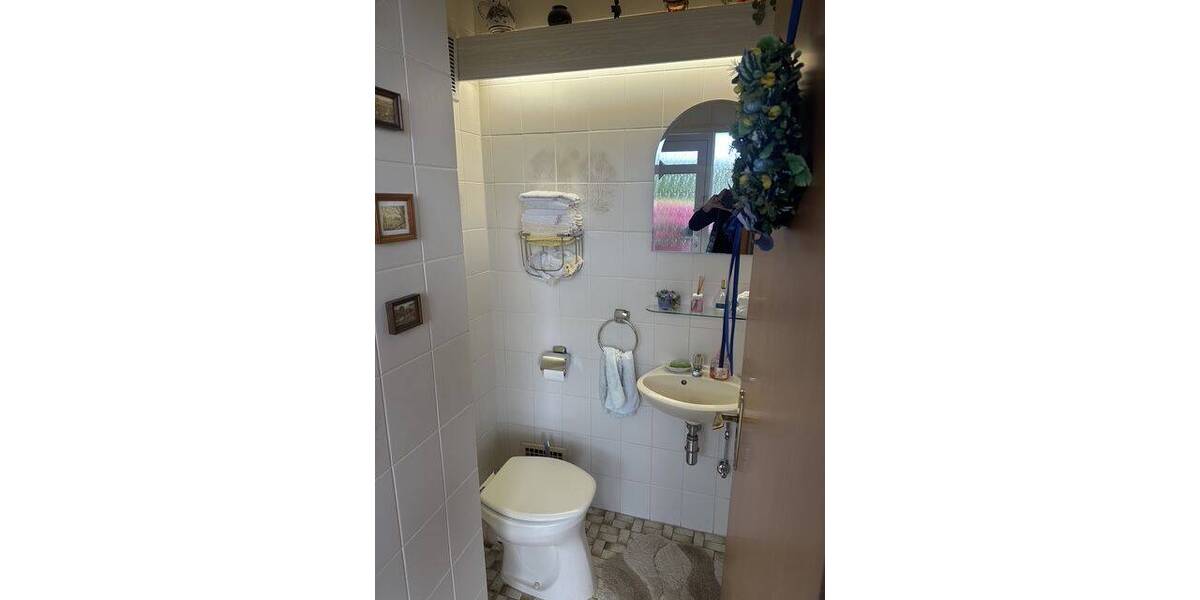 Einfamilienhaus Neunkirchen Wellesweiler - 6 Zimmer, 126 m&sup2;, 255.000&euro; | Angebot:26568827