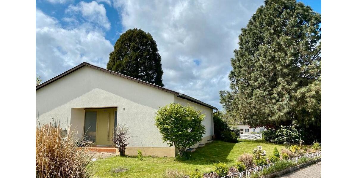 Einfamilienhaus Sankt Ingbert - 3.5 Zimmer, 107 m&sup2;, 365.000&euro; | Angebot:24432616