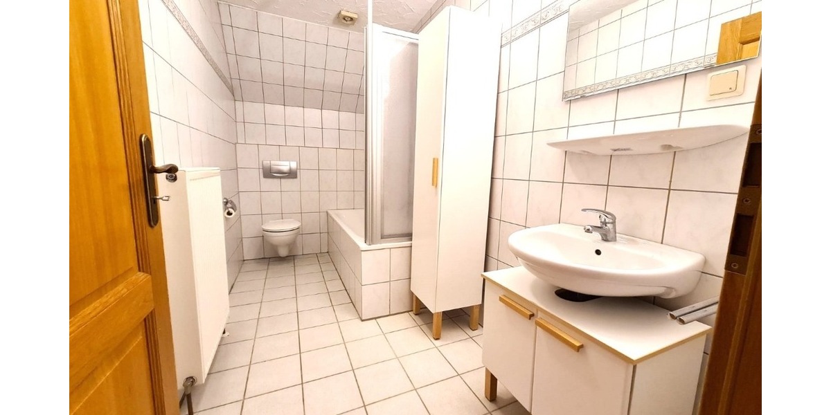 Zur Vermietung: Historisches Wohnen neu definiert – liebevoll saniertes Haus mit 155 m² in Altenglan - Reihenmittelhaus Altenglan | Angebot:26366100
