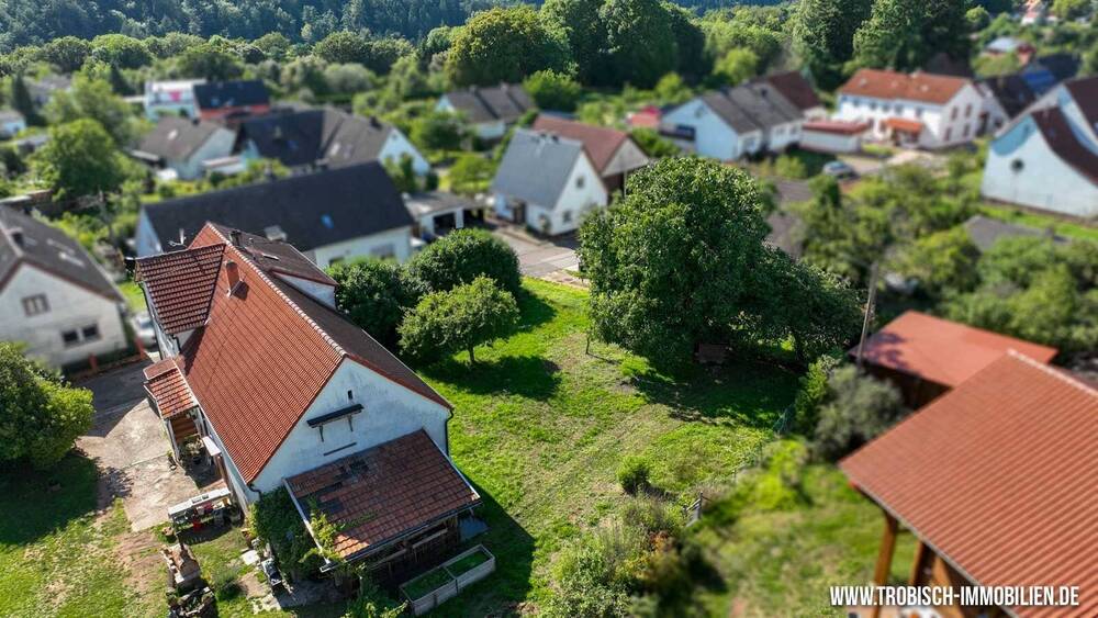 Einfamilienhaus Hilst - 4 Zimmer, 110 m&sup2;, 199.000&euro; | Angebot:25668044