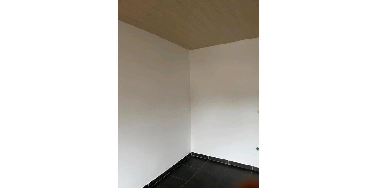 Erdgeschoßwohnung Pirmasens Fehrbach - 3 Zimmer, 88 m&sup2;, 720&euro; | Angebot:25546345