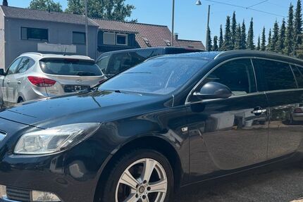 Opel Insignia 208.000 km 2.999 &euro; Saarbrücken 66127