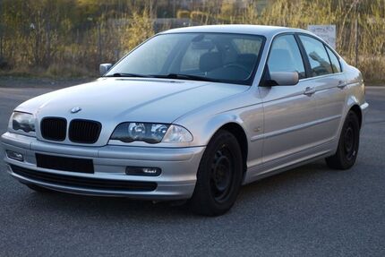 BMW 323 125.000 km 8.499 &euro; Illingen 66557