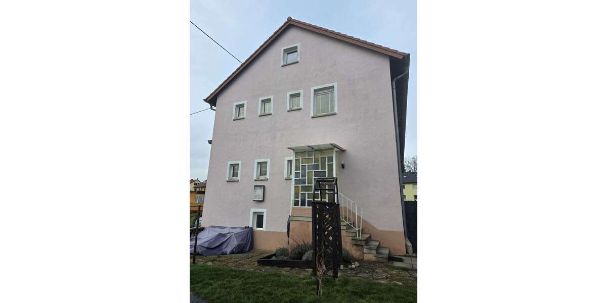 Einfamilienhaus Neunkirchen - 8 Zimmer, 195 m&sup2;, 259.000&euro; | Angebot:26738928