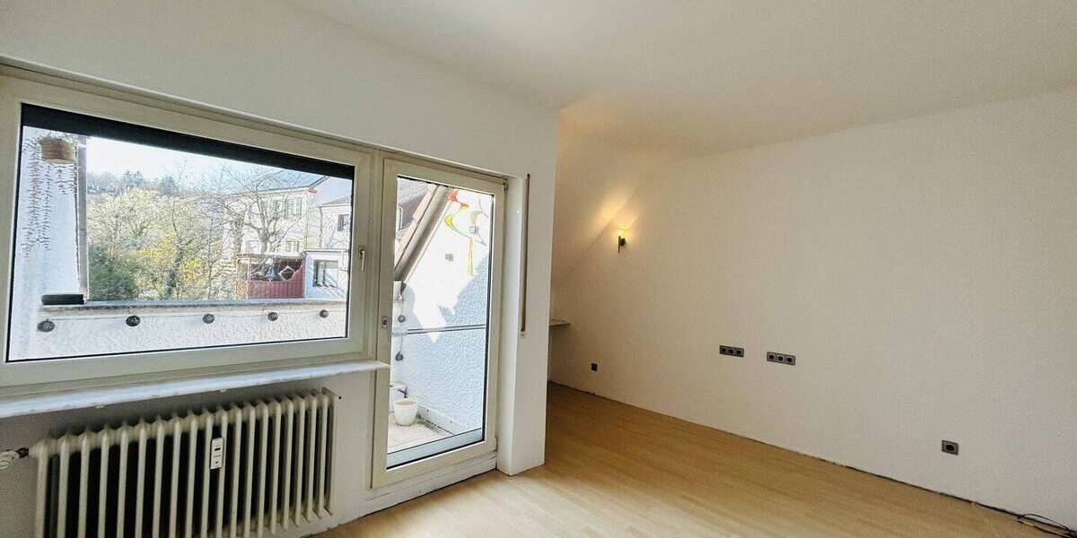 Etagenwohnung Quierschied Fischbach - 2 Zimmer, 45 m&sup2;, 85.000&euro; | Angebot:26082579