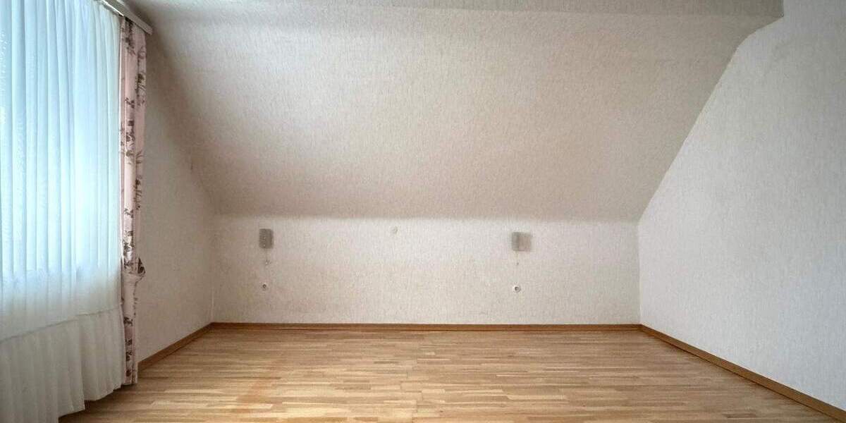 Mehrfamilienhaus, Wohnhaus Pirmasens Gersbach - 6 Zimmer, 178 m&sup2;, 199.000&euro; | Angebot:25737870