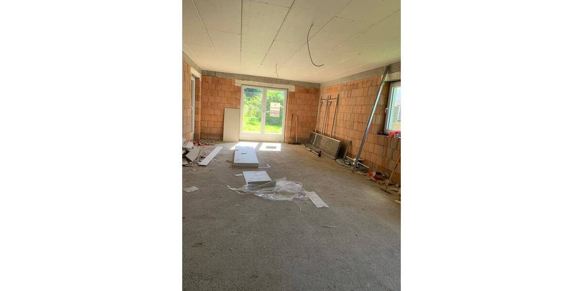 Bungalow Pirmasens Innenstadt - 4 Zimmer, 134 m&sup2;, 187.000&euro; | Angebot:25706393