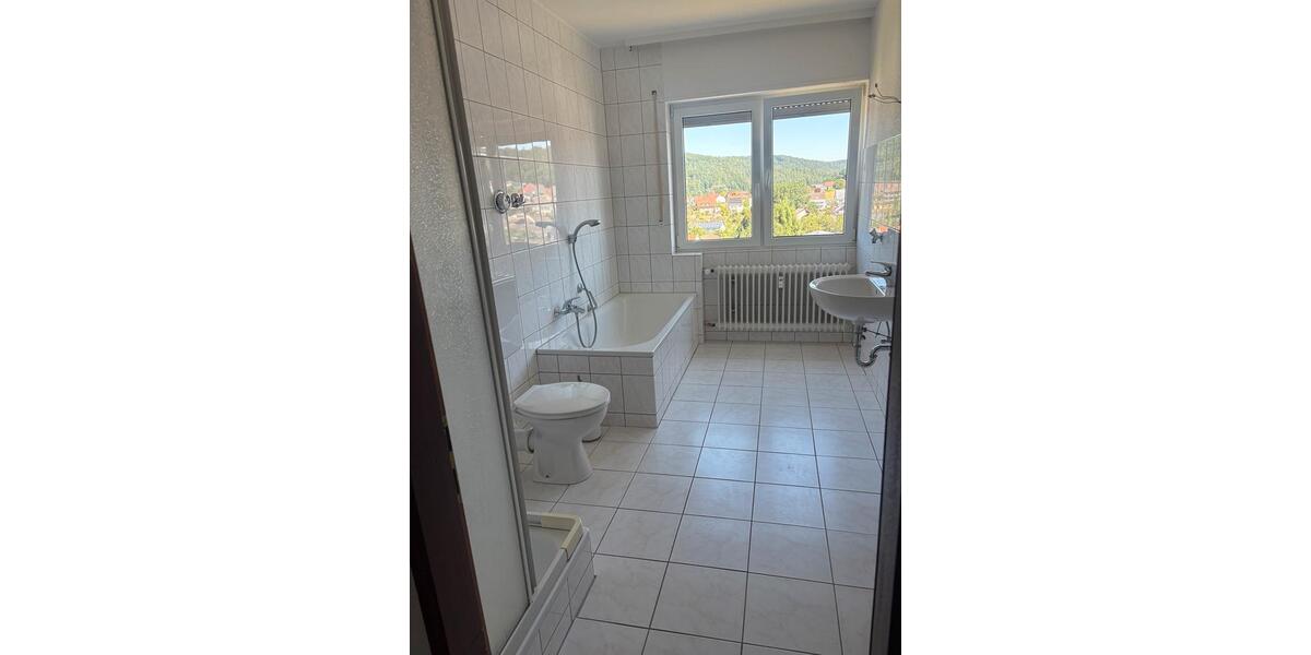 Etagenwohnung Queidersbach - 3 Zimmer, 85 m&sup2;, 600&euro; | Angebot:25892171