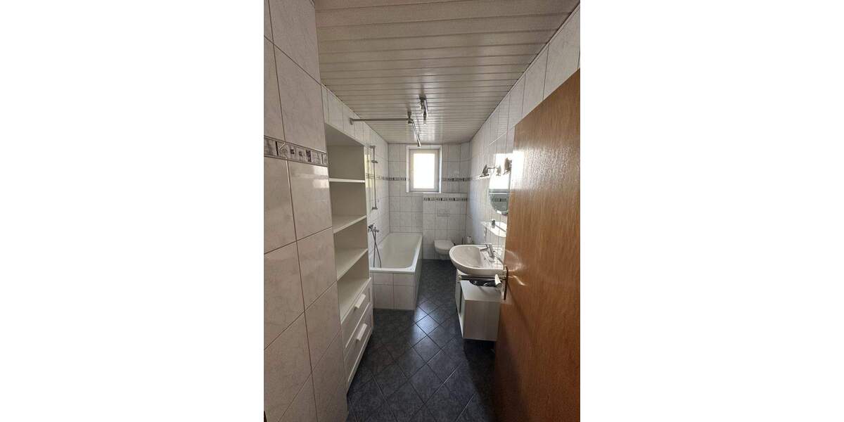 Mehrfamilienhaus, Wohnhaus Kottweiler-Schwanden Schwanden - 1 Zimmer, 395.000&euro; | Angebot:25776851