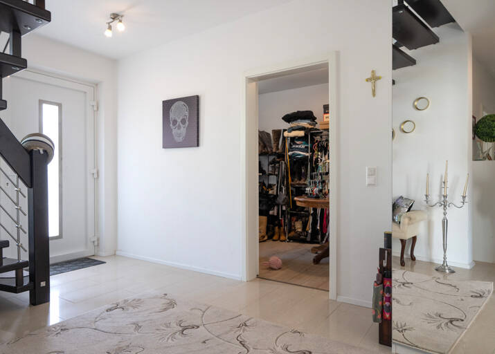 Einfamilienhaus Reichenbach-Steegen Reichenbach - 7 Zimmer, 242 m&sup2;, 559.000&euro; | Angebot:25690706