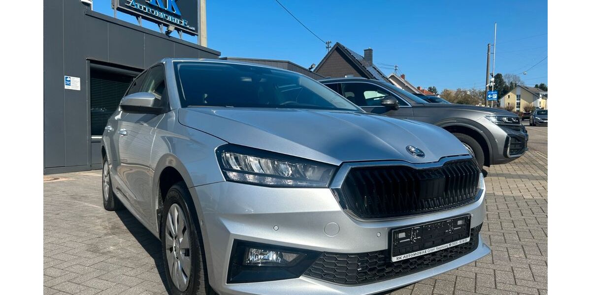 Skoda Fabia 11.800 km 22.600 &euro; Riegelsberg 66292