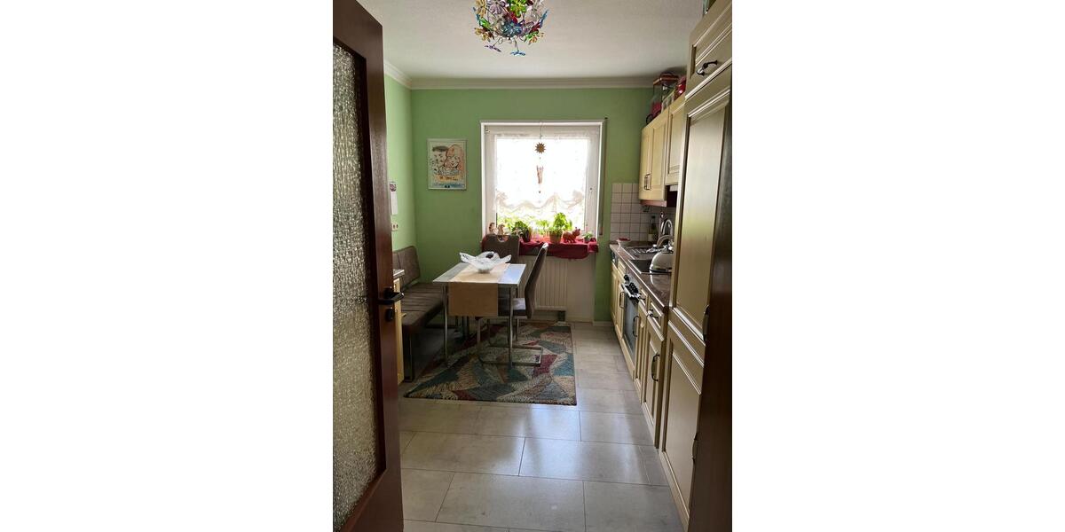 Etagenwohnung Saarbrücken Malstatt - 2.5 Zimmer, 83 m&sup2;, 675&euro; | Angebot:26032047