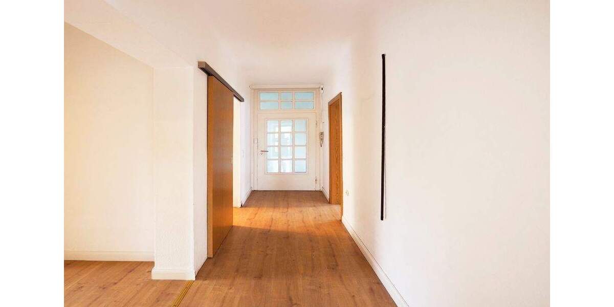 Etagenwohnung Saarbrücken Alt-Saarbrücken - 3 Zimmer, 98 m&sup2;, 189.000&euro; | Angebot:25737745