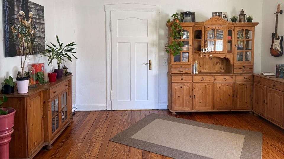 Doppelhaushälfte Saarbrücken Dudweiler - 7 Zimmer, 185 m&sup2;, 240.000&euro; | Angebot:26090767