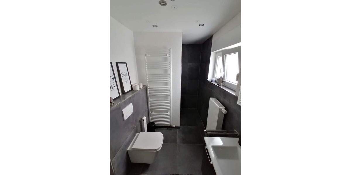 Einfamilienhaus Pirmasens Innenstadt - 5 Zimmer, 120 m&sup2;, 299.000&euro; | Angebot:25680371