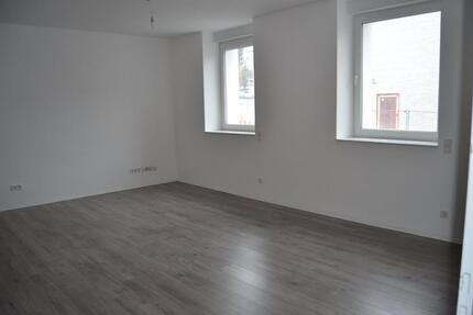 Wohnung Neunkirchen - 2 Zimmer, 70 m&sup2;, 850&euro; | Angebot:24711653