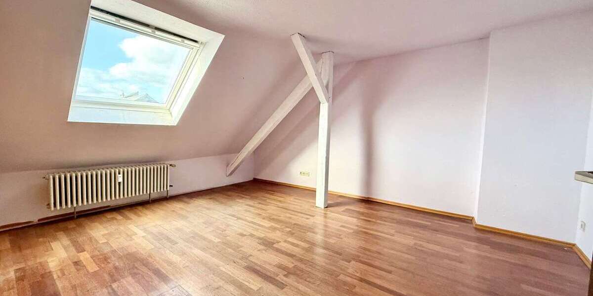 Etagenwohnung Saarbrücken Malstatt - 3 Zimmer, 41 m&sup2;, 550&euro; | Angebot:24098201