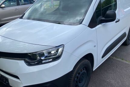 Toyota Proace City 90.000 km 11.300 &euro; Saarbrücken 66119