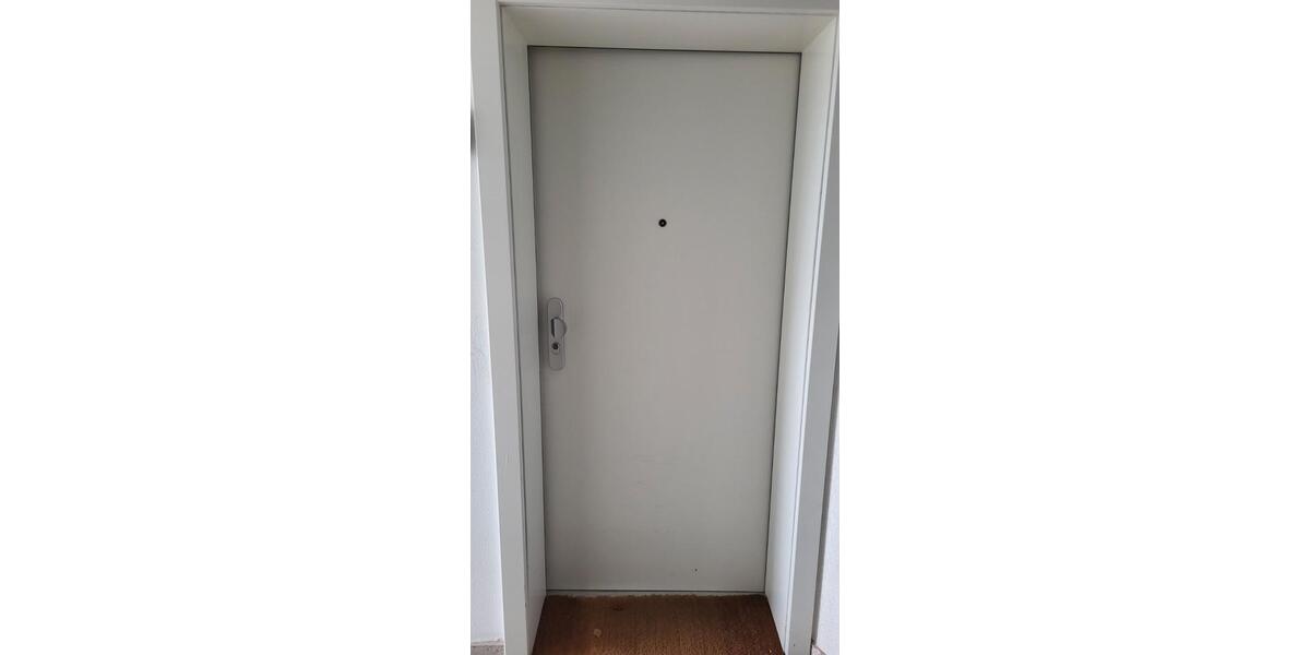 Etagenwohnung Saarbrücken Dudweiler - 3 Zimmer, 80 m&sup2;, 125.000&euro; | Angebot:27260864
