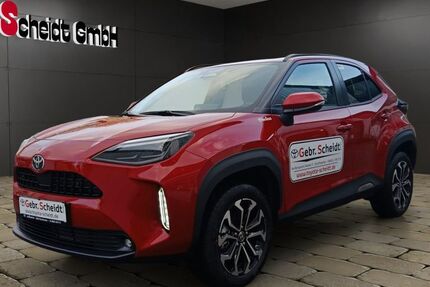 Toyota Yaris Cross 3.000 km 30.260 &euro; Schiffweiler 66578