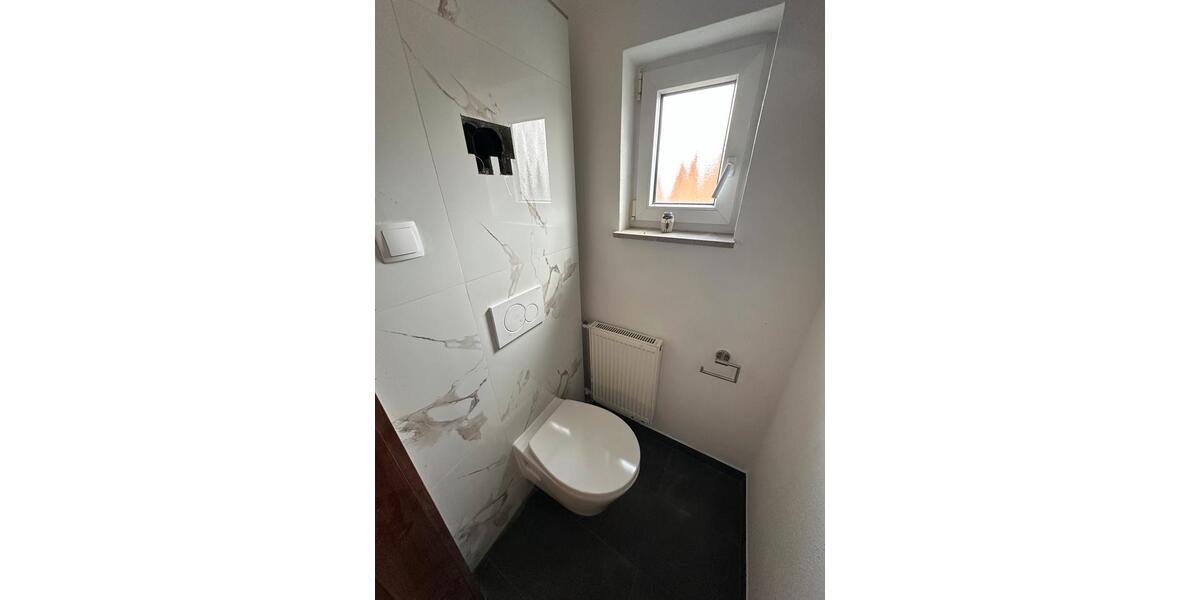 Dachgeschoßwohnung Marpingen - 3 Zimmer, 90 m&sup2;, 730&euro; | Angebot:26021107