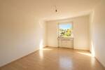 Etagenwohnung Saarbrücken Eschberg - 3 Zimmer, 84 m&sup2;, 159.000&euro; | Angebot:25996978