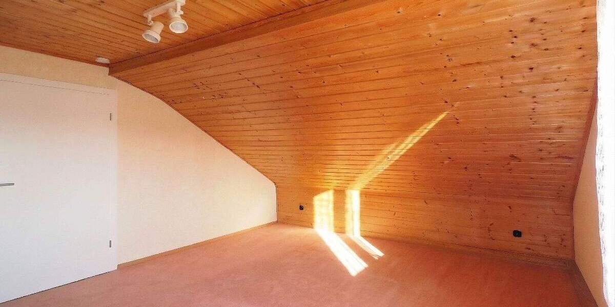 Doppelhaushälfte Sulzbach/Saar Altenwald - 4 Zimmer, 89 m&sup2;, 129.000&euro; | Angebot:25846159