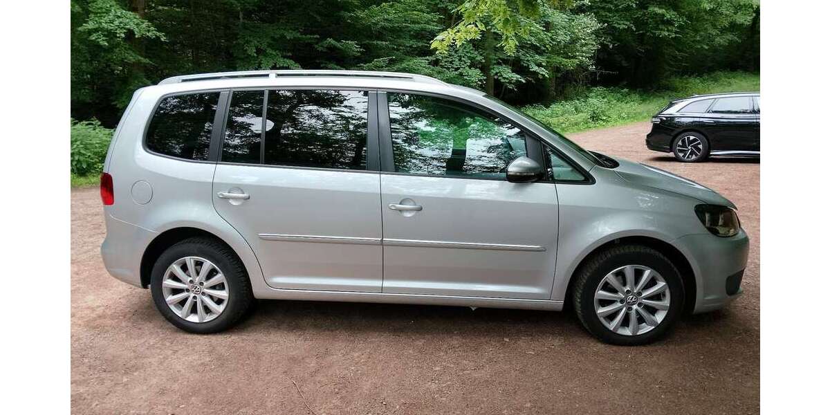 VW Touran 87.150 km 8.999 &euro; Zweibrücken 66482