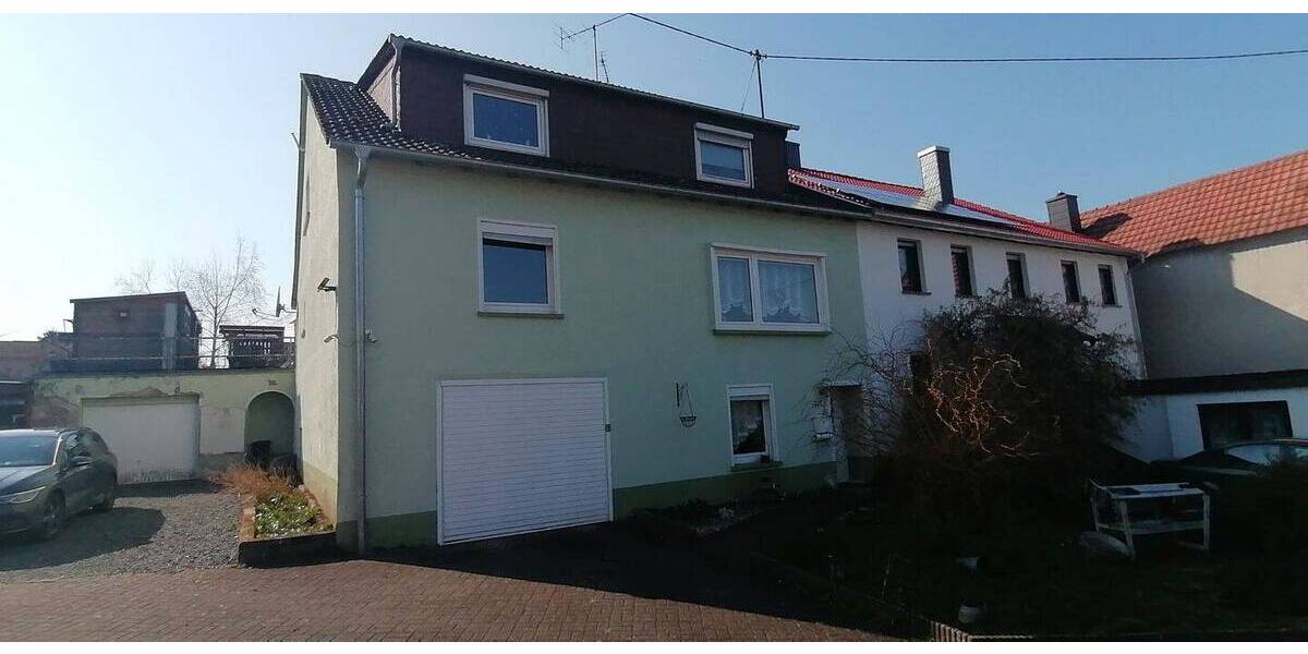 Doppelhaushälfte Fohren-Linden Linden - 8 Zimmer, 161 m&sup2;, 150.000&euro; | Angebot:25979976