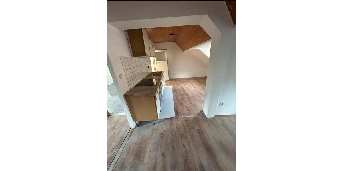 Etagenwohnung Sankt Ingbert - 3 Zimmer, 55 m&sup2;, 300&euro; | Angebot:25977447